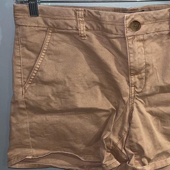 *American eagle outfitters- Brown stretch shorts - Picture 2 of 6